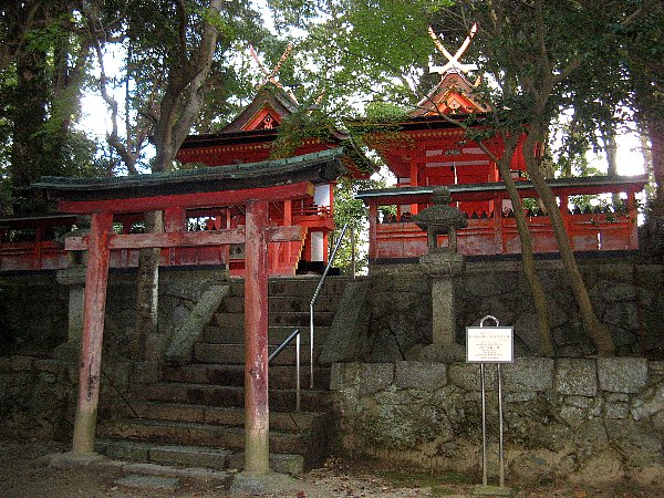 白山神社・春日神社